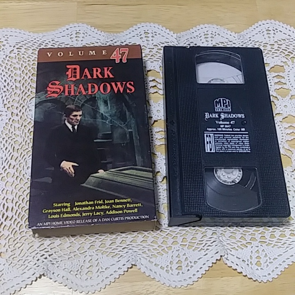Vintage Dark Shadows Volume 47 VHS - Vampires, werewolves, horror, suspense